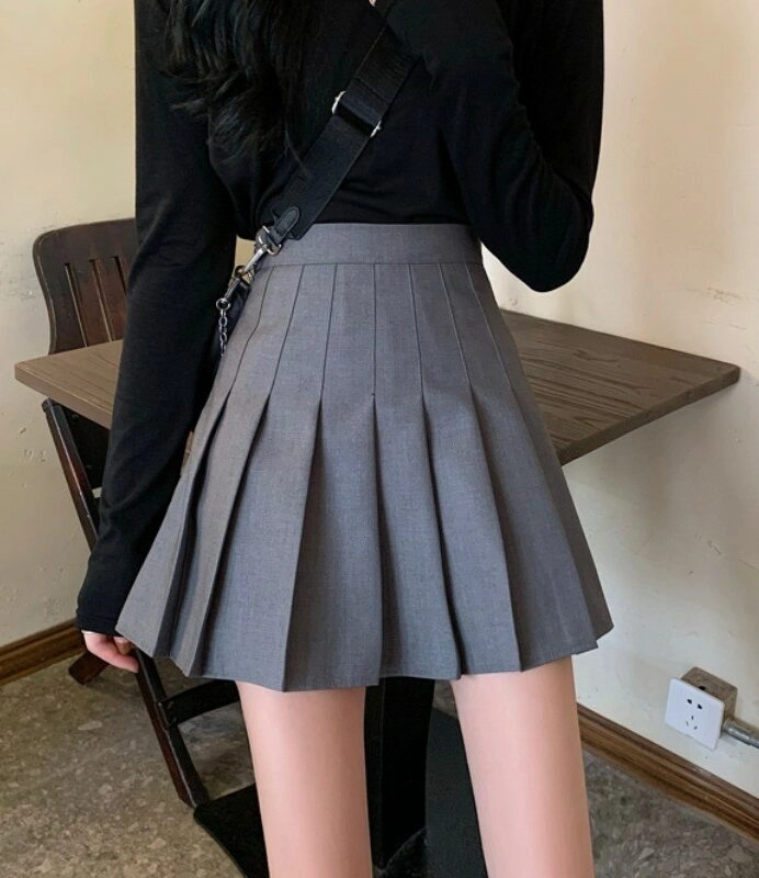 ★24-25FW新作★LUV IS TRUE★FS PLEATS SKIRT Crepe Pleated Skirt | femi9