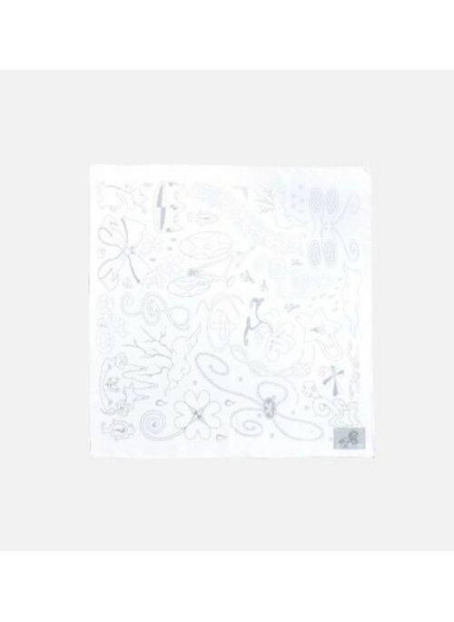 Hearts2Hearts “The Chase” Bandana | White Ver.