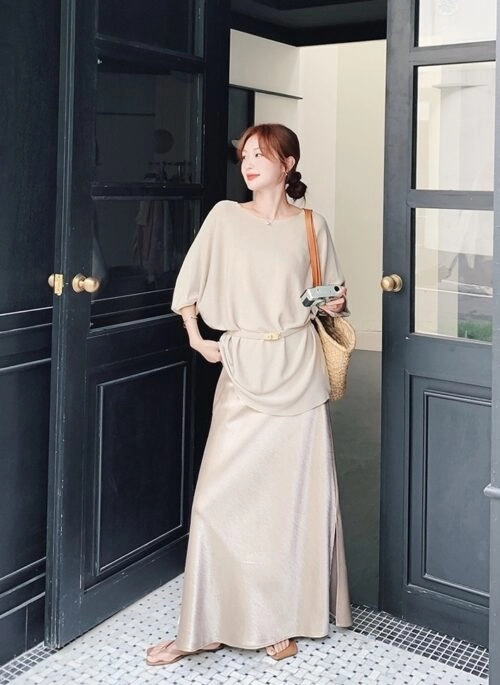 Relaxed Fit Elegant Short Sleeve Top And Skirt Set