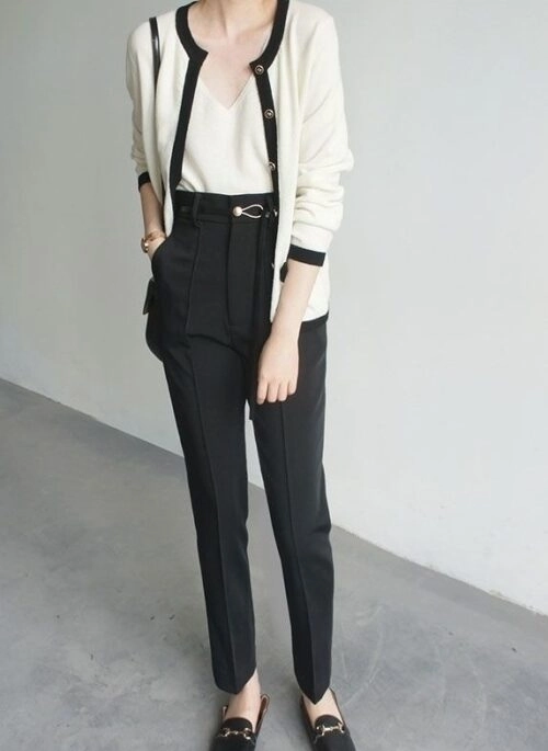 White And Black Contrast Lining Cardigan | Jin – BTS