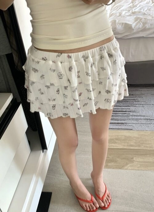 ★YOUHEE★ FLOWER PATTERN LAYERD SKIRT PANTS WHITE YHPTEC004 MUSINSA公式 | YOUHEE FLOWER PATTERN LAYERD SKIRT PANTS WHITE