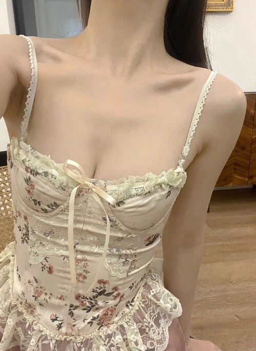 Beige Floral Lace Corset Top | Julie – Kiss Of Life