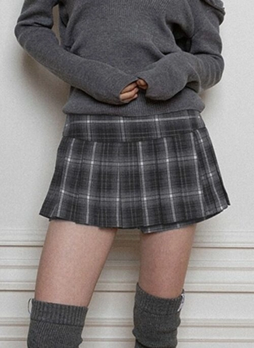 Black Plaid Pleated Skort | Jisoo – BlackPink