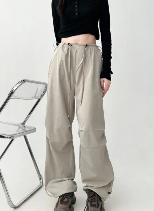 Black Sweatpants With White Side Linings - Fashion Chingu