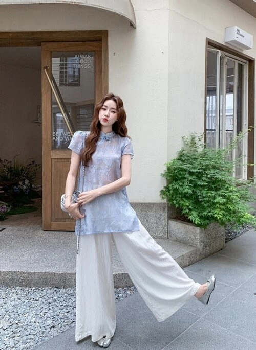 Embroidered Top And Wide Leg Pants Set