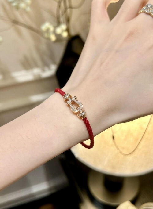 Gold Horseshoe Charm With Red String Bracelet | Jin – BTS