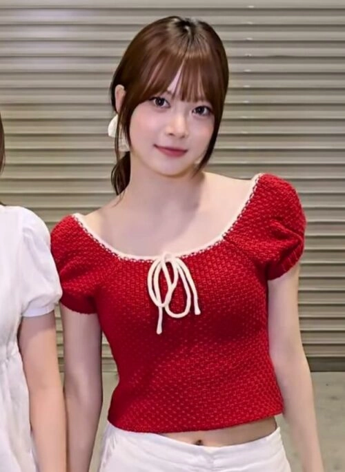 Red Puff Sleeve Tie-Front Knit Top | Eunchae - Le Sserafim