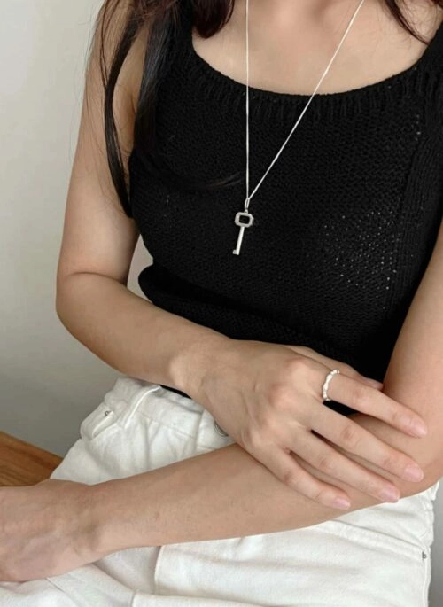 Silver Vintage Key Pendant Necklace | Seonghwa – ATEEZ