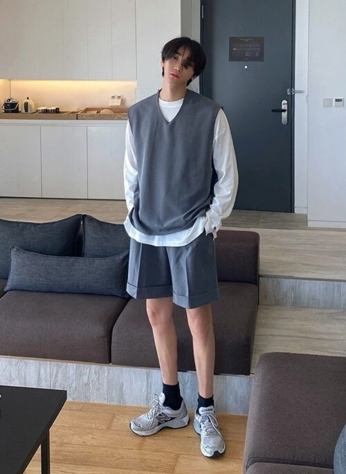 BTS Holiday Collection KNIT VEST Mサイズ BTS Holiday Collection KNIT VEST Mサイズ