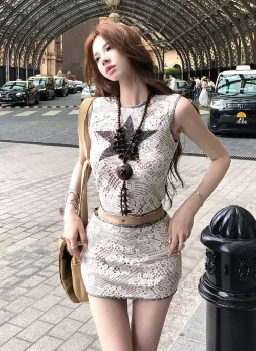 White Five Pointed Star Lace Top | Jennie – BlackPink