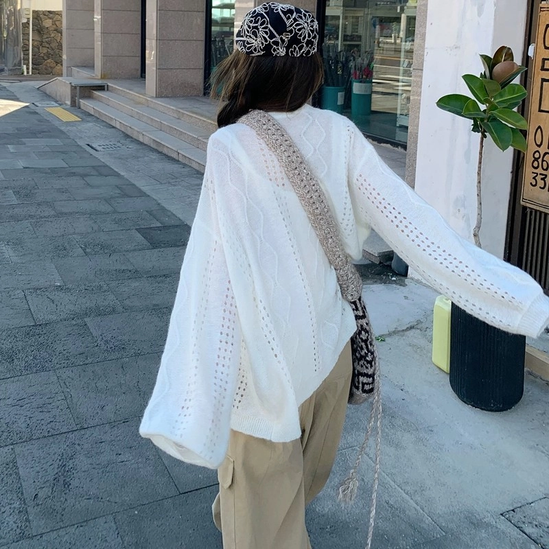 White Flower Embroidered Button-Up Cardigan | Yeosang