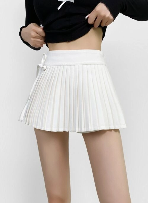 Grey Side Pleats Skirt | Yuna - ITZY - Fashion Chingu
