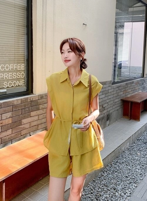 Yellow Korean Style Sleeveless Shirt Commuter Set