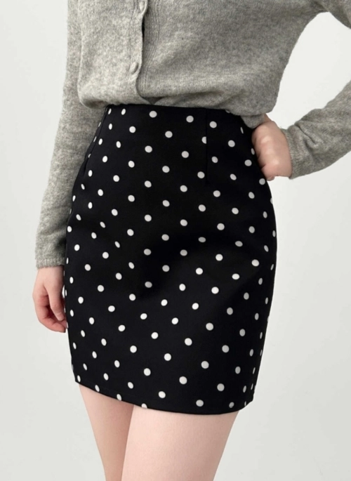Black Polka Dot Vintage Slim Fit Mini Skirt