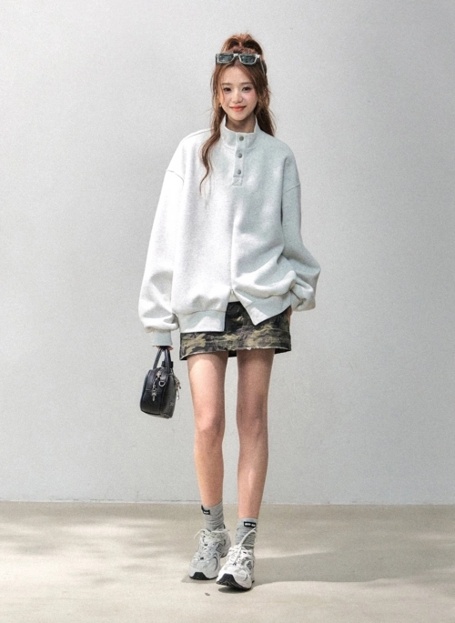 Chic Casual American Style Sweatshirt