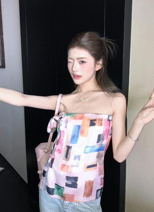 Pink Abstract Print Camisole Top | Jennie – BlackPink