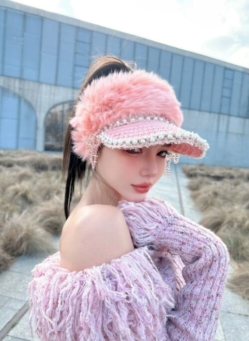 Pink Fluffy Beaded Visor Hat | Somi