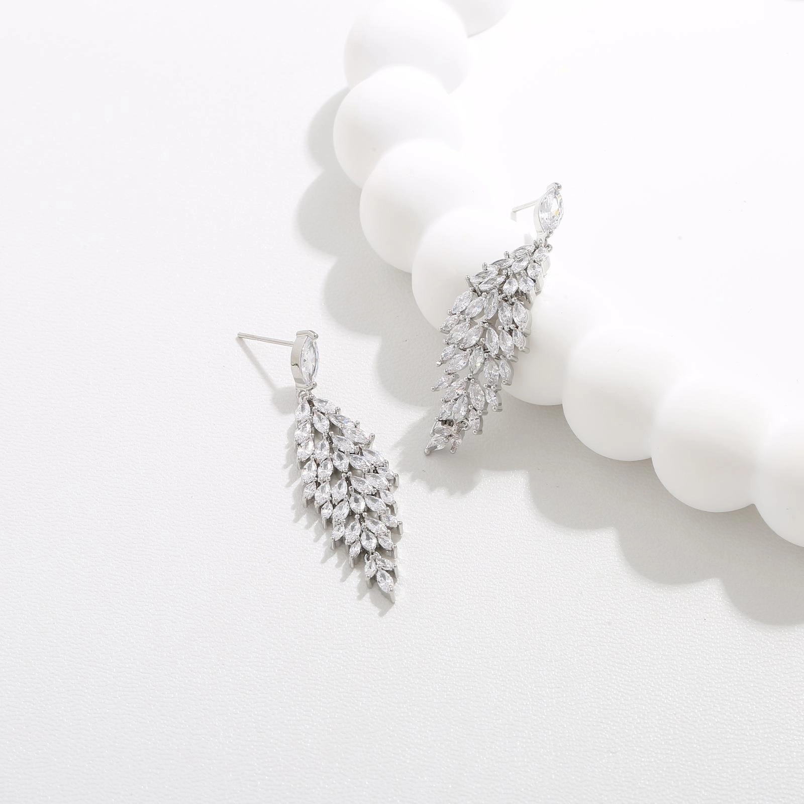 [HAESOOL] IU着用☆925 Silver☆YUE4227 earrings HAESOOL] IU着用☆925 Silver☆YUE4227 earrings (HAESOOL