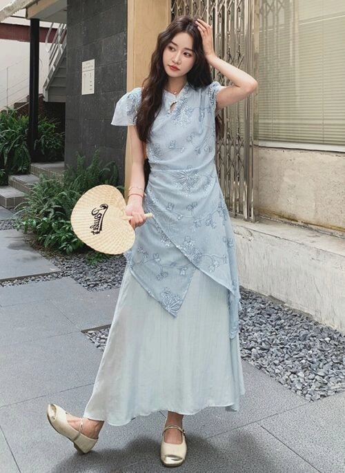 Summer Blue Vintage Embroidered Layered Casual Dress