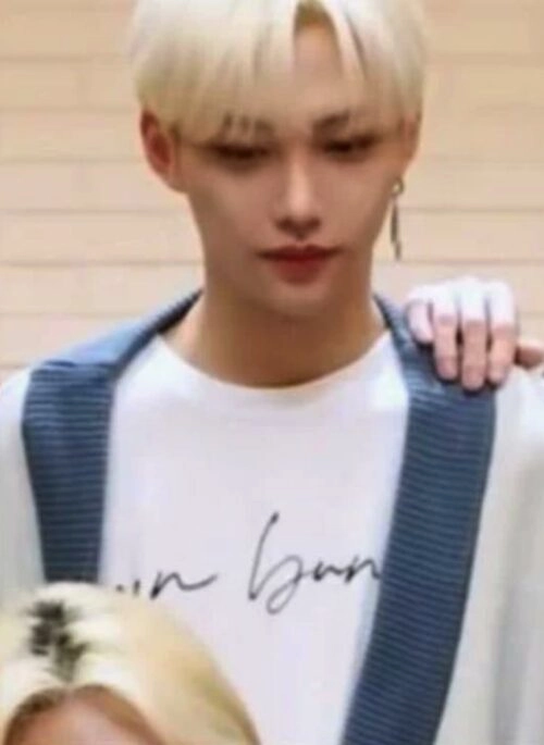White Moon Bunny Calligraphy T-Shirt | Felix - Stray Kids