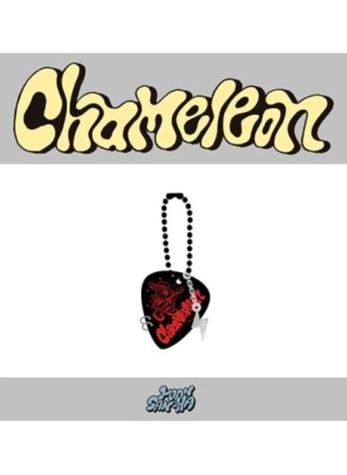 YOON SANHA “CHAMELEON” Merch – Guitar Pick Keyring