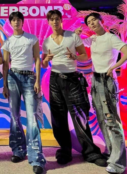 Black Faux Ripped Graphic Jeans | Shownu - MONSTA X