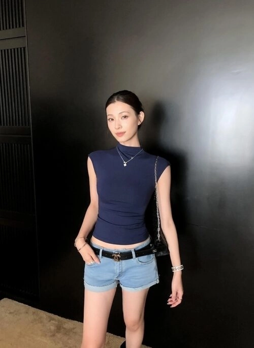 Blue Mock Neck Short Sleeves T-Shirt | Karina - AESPA