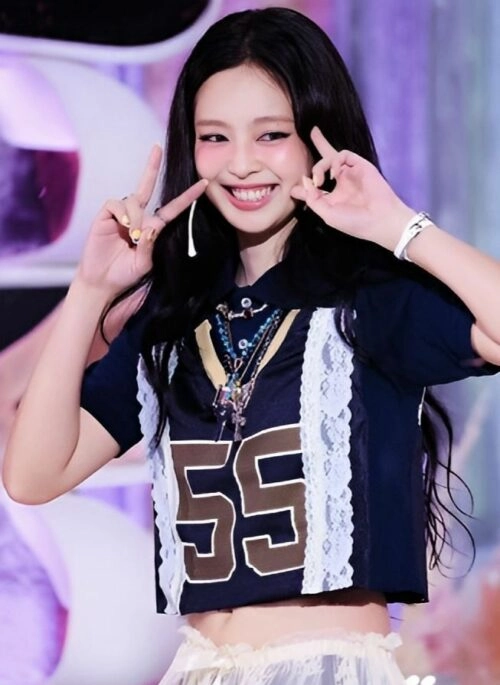 Blue Varsity Lace Patchwork T-Shirt | Jennie – BlackPink