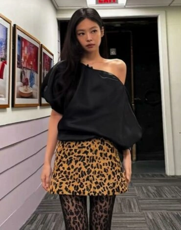 Wild Statement Look – Jennie