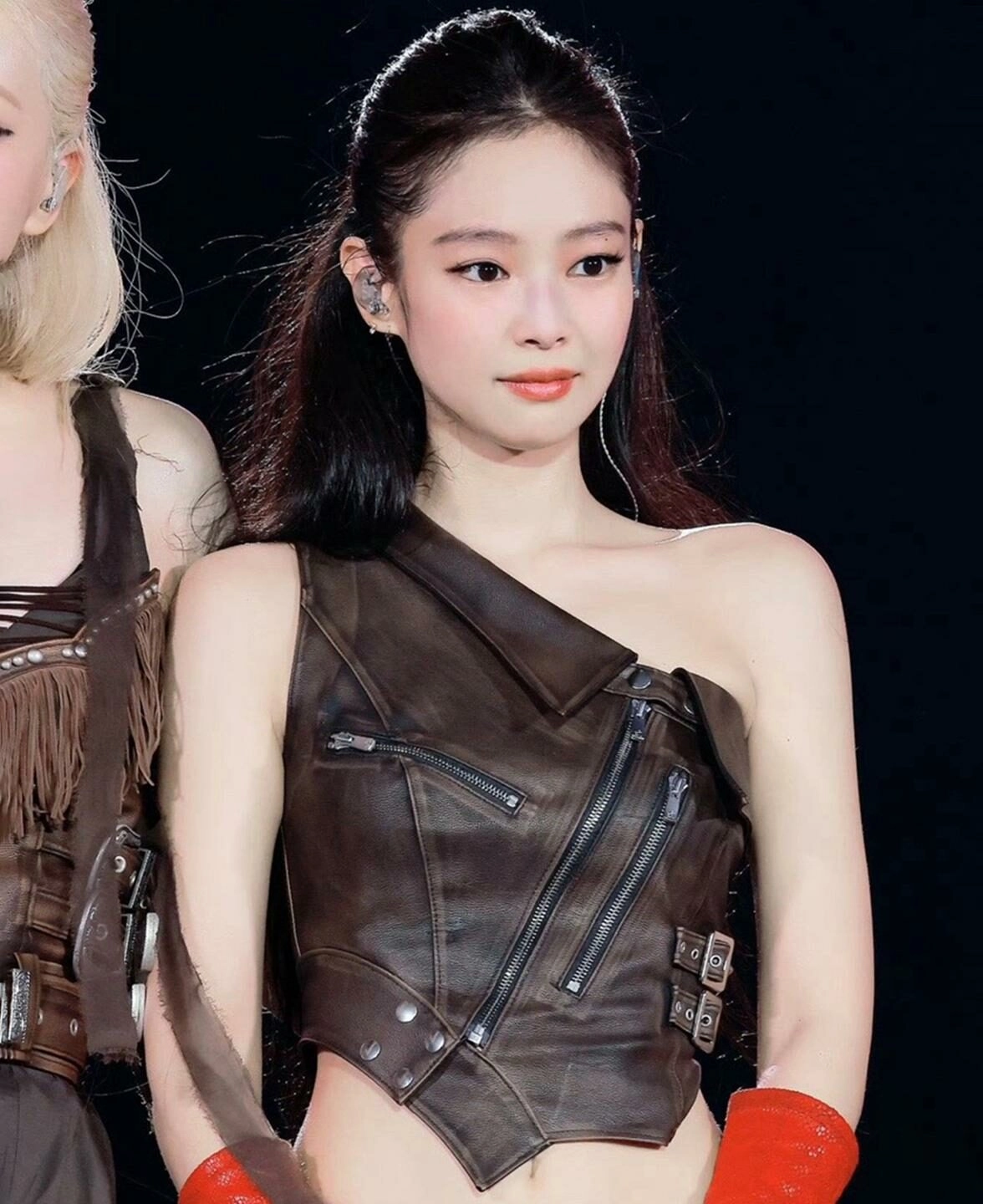 Brown Zipper Accent Faux Leather Top | Jennie - BlackPink