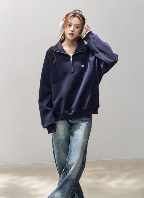 Chic Quarter Zip Stand Collar Sweatshirt