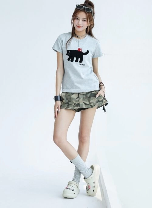 Cute Apple Cat Embroidered Short Sleeve Top