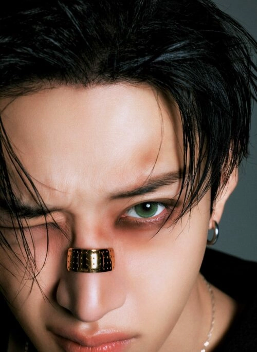 Gold Metal Nose Bridge Band-Aid | Bangchan – Stray Kids