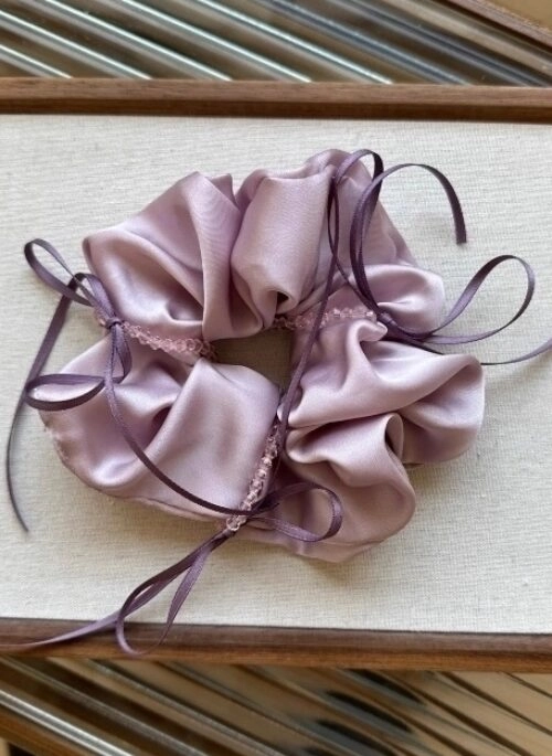 Pink Ribbons Satin Hair-Tie | Kazuha – Le Sserafim