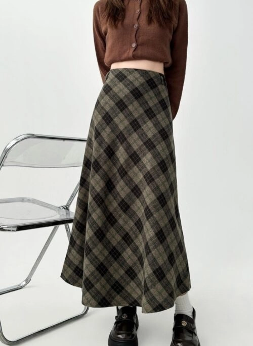 Plaid Vintage Wool A Line Midi Skirt