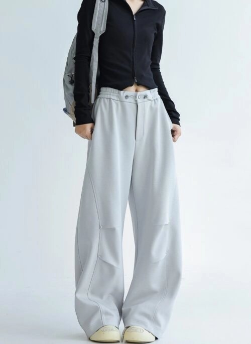 Relaxed Fit Pleated Wide Leg Jogger Pants