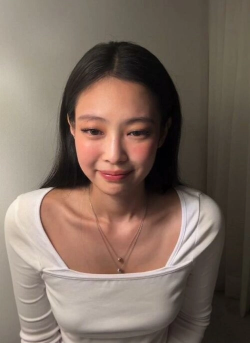 Silver Double Layer Ball Necklace | Jennie – BlackPink