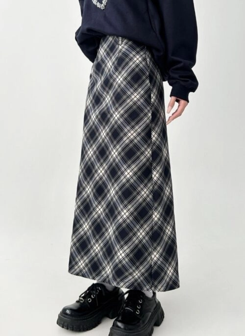 Vintage Plaid Midi Skirt For Casual Style