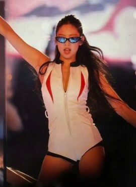 White Zip-Up Racer Bodysuit | Jennie – BlackPink
