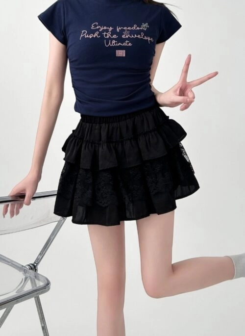 Black Lace A Line Ruffled Mini Skirt