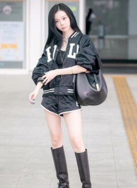 Black Round Bottom Shoulder Bag | Winter – Aespa