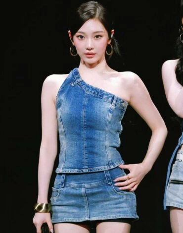 Y2K Denim Look – Ningning