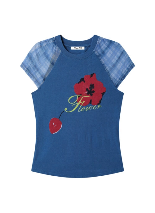 Blue Plaid Sleeve Flower Graphic T-Shirt | Gaeul – IVE