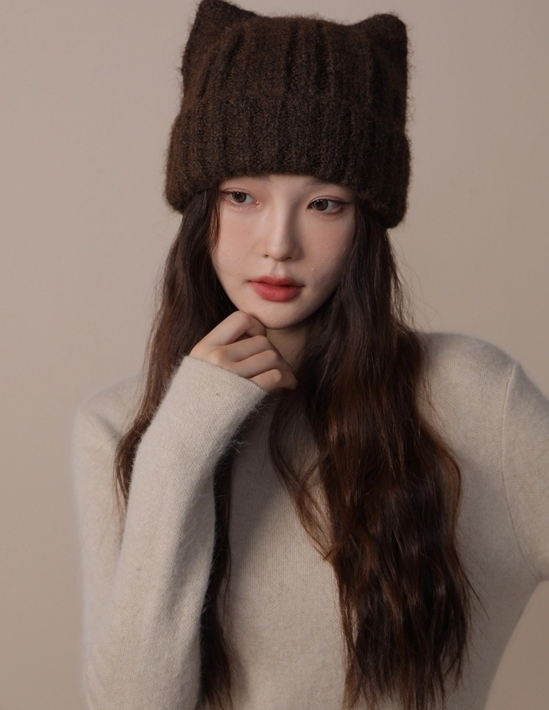 Brown Fuzzy Cat Ear Beanie Hat | Manon - KATSEYE - Fashion Chingu