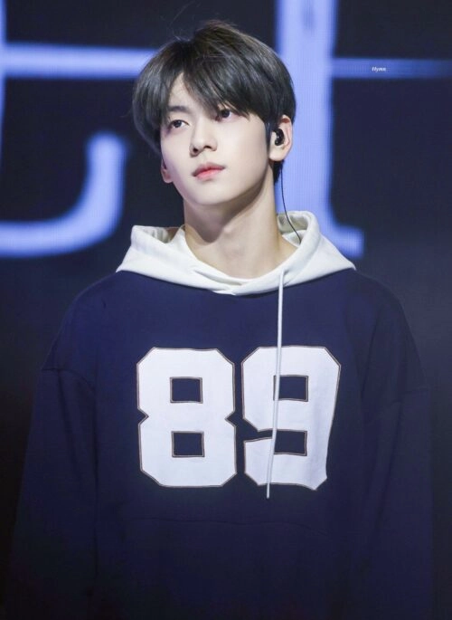 Navy Blue Number 89 Varsity Hoodie | Soobin – TXT