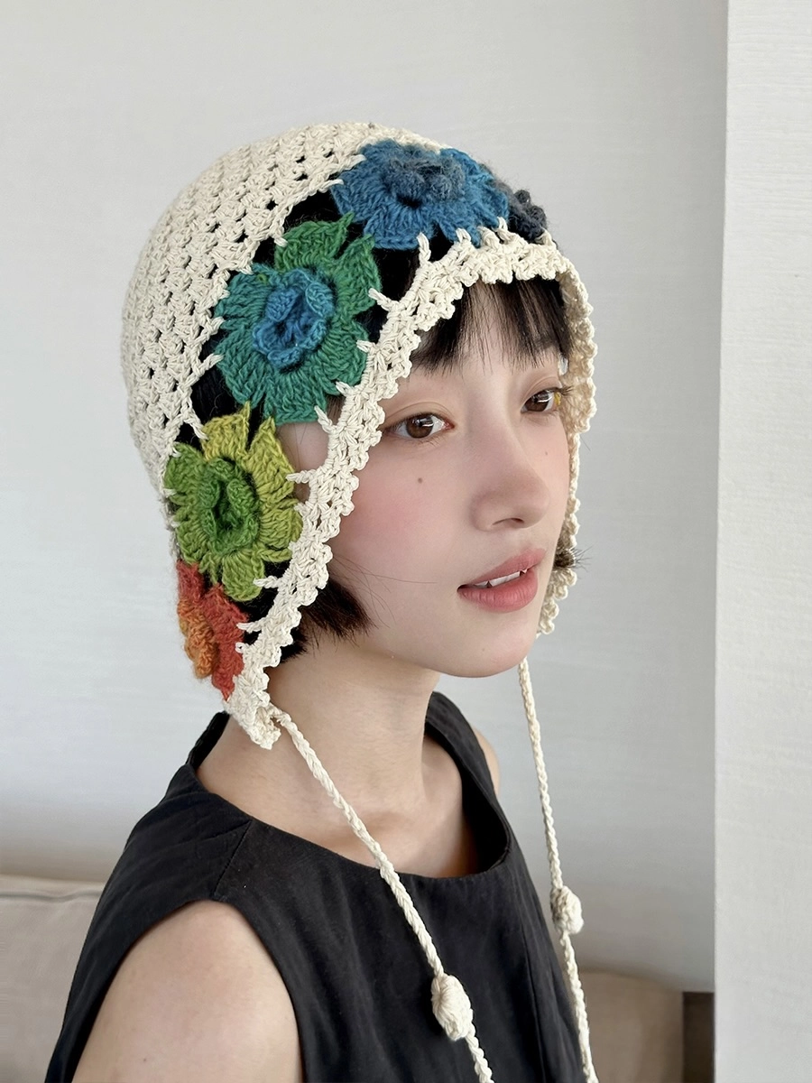 アイドル [LE SSERAFIM] CROCHET HAT Beige Crochet Multicolor Flower Hat | Sakura - Le Sserafim