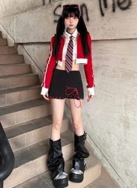 ‘Mantra’ Stage Performance Outfit - Jennie - Fashion Chingu