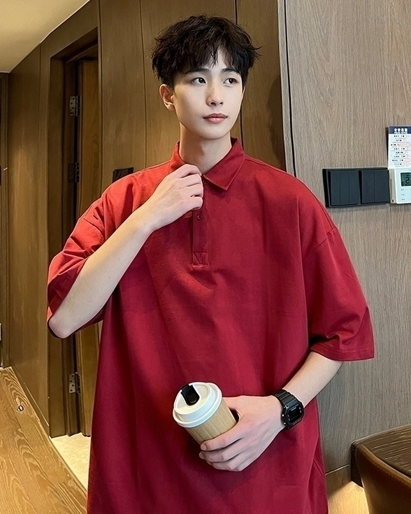 Red Oversized Classic Polo Shirt | Eunchae - Le Sserafim - Fashion