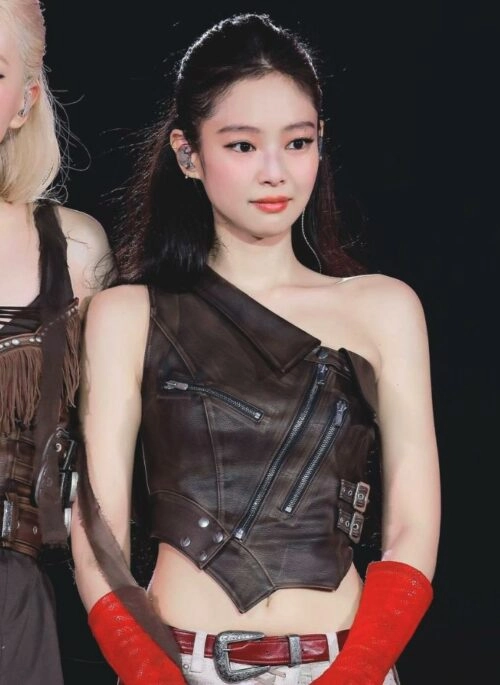 Red Zip-Up Corset Halter Top | Jennie - BlackPink - Fashion Chingu