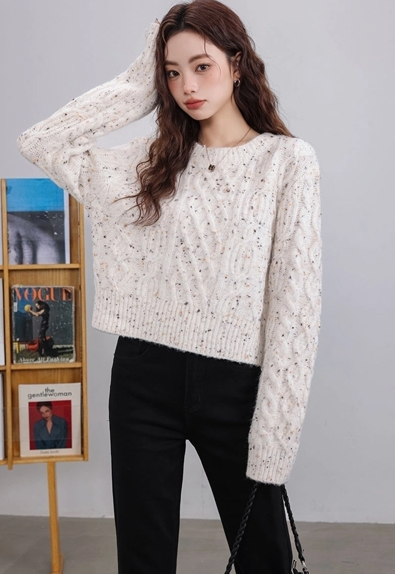 Off-White Speckled Cable Knit Sweater | Nayeon - Twice - Fashion